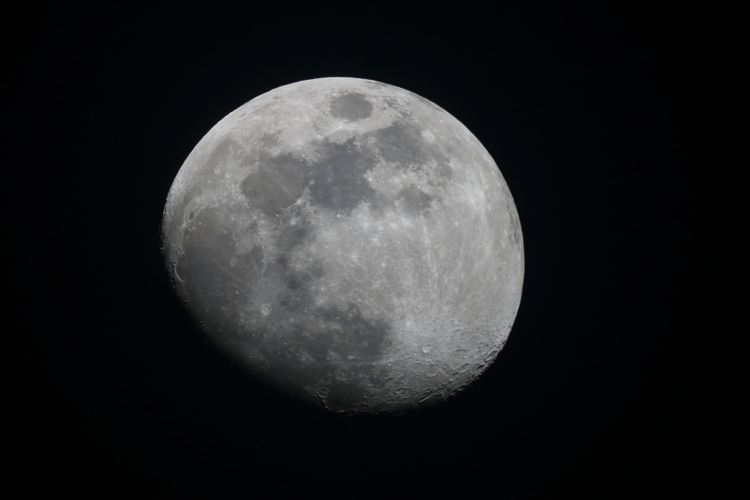 Black Moon 2025: Fenomena Langka dan Tren Fotografi Malam yang Mendunia