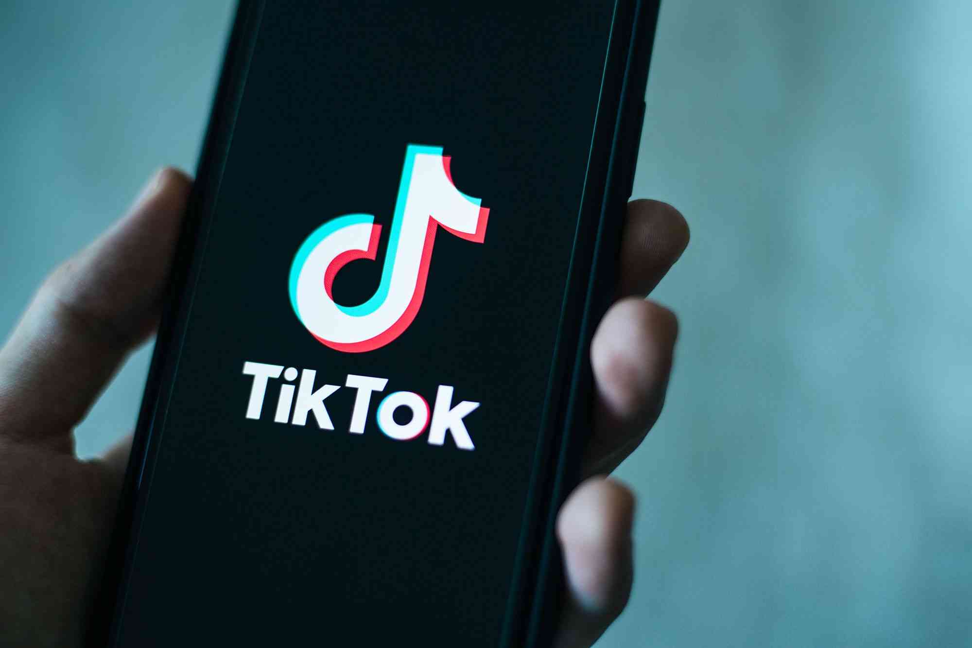 TikTok Live Ditangguhkan di Indonesia: Dampak bagi Kreator Konten dan Kebebasan Digital